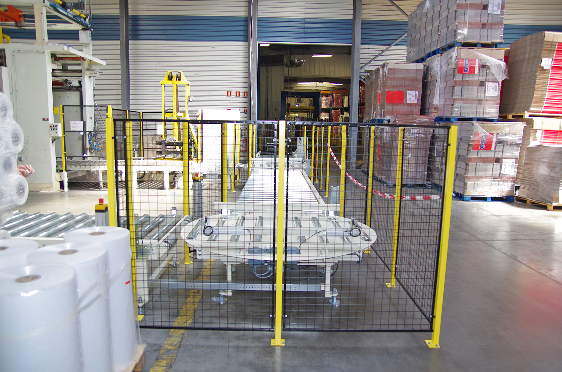 Pallet conveying components : pallet turning station, pallet roller conveyor